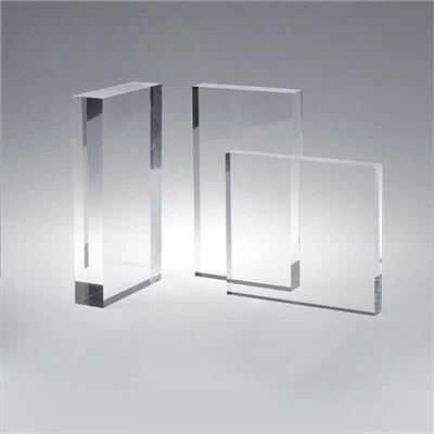 Tấm polycarbonate 4x 8 1/4 inch